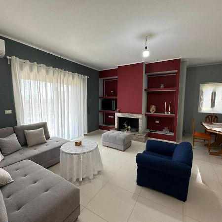 סרנדה Comfy Hill Apartments מראה חיצוני תמונה