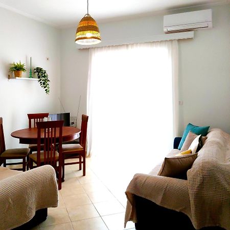 סרנדה Comfy Hill Apartments מראה חיצוני תמונה