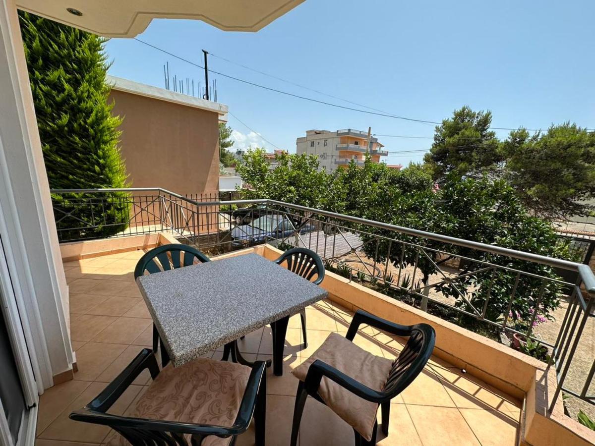 סרנדה Comfy Hill Apartments מראה חיצוני תמונה