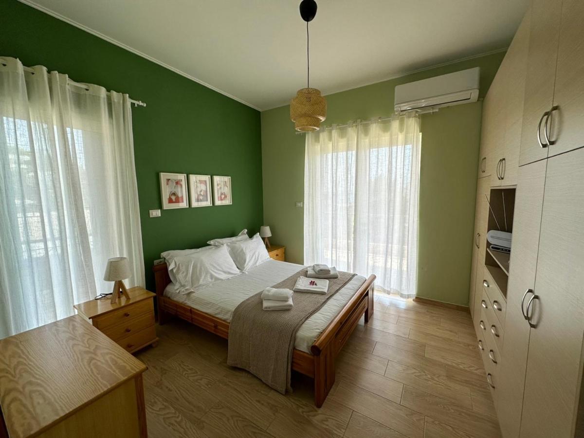 סרנדה Comfy Hill Apartments מראה חיצוני תמונה