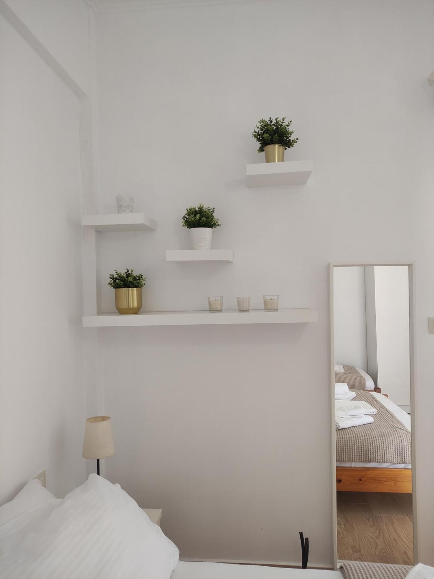 סרנדה Comfy Hill Apartments מראה חיצוני תמונה